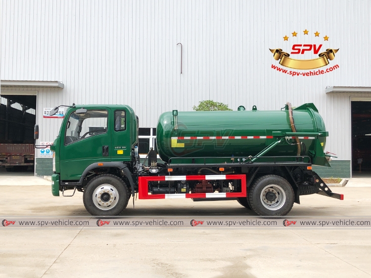 5,000 Litres Sewage Vacuum Truck Sinotruk - LS